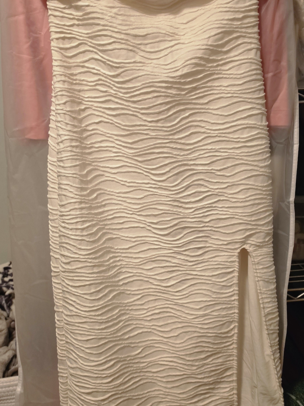 SHEIN Cream Maxi Dress with Textured Wave Pattern and Side Slit